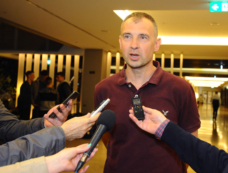 Грбић направио две промене пред пут за Канаду