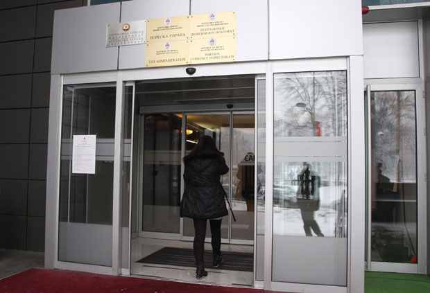 Наплата прихода у РС већ премашила милијарду КМ