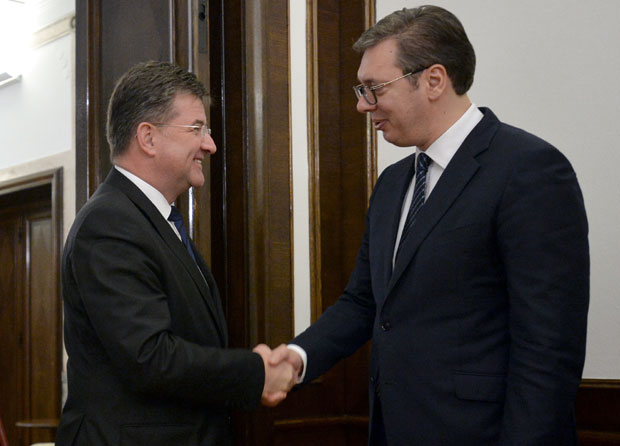 Вучић разговарао с Лајчаком о сарадњи, Космету и регионалним питањима