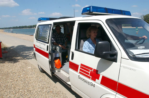 Повећан број интевенција Хитне помоћи на јавним местима