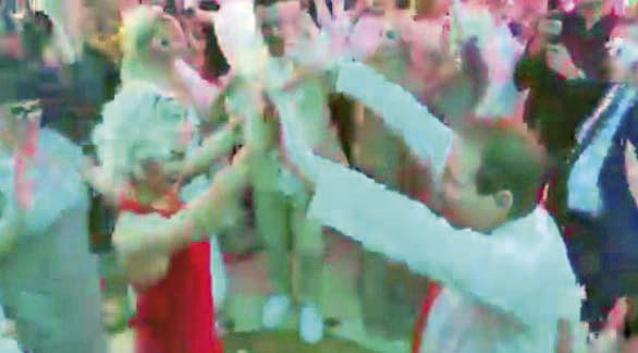 ШПИЈУНКА: Српски плес