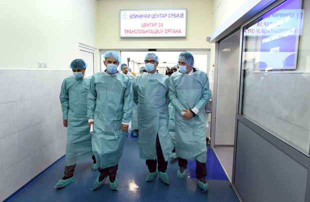 НАЦИОНАЛНИ ДАН ДОНОРСТВА: Трансплантације чекају доноре