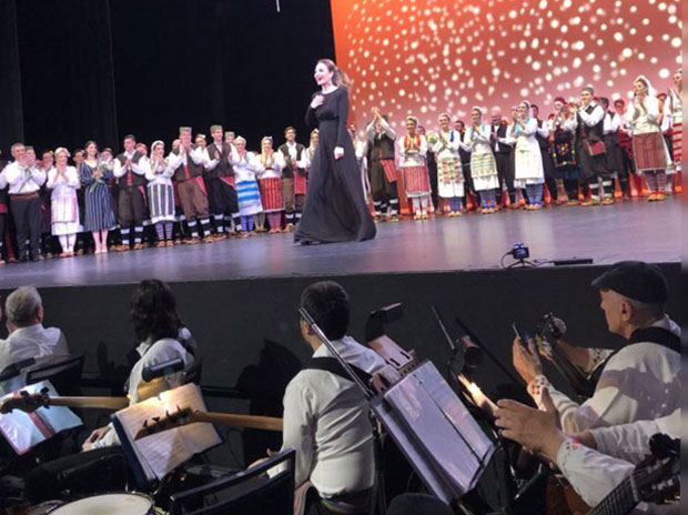 Јелена Томашевић: Прелепи дани игре и песме у Канади 