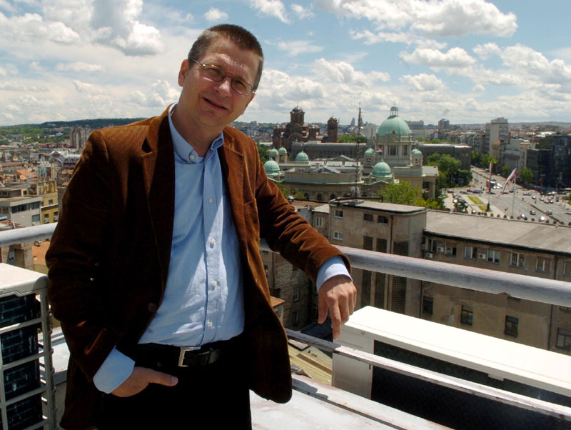 ПРОФЕСОР ФИЛОЗОФСКОГ ФАКУЛТЕТА: За углед ми траже пола милиона