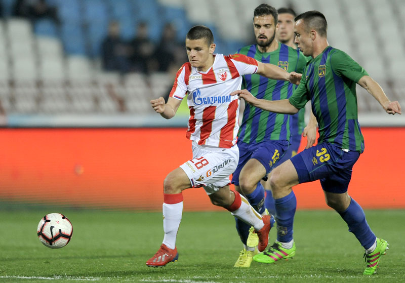 ЗА ЈОВЕЉИЋА 4,5 МИЛИОНА ЕВРА: Поред Бенфике и Хофенхајм заинтересован за младог нападача Звезде