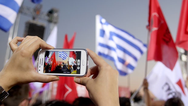 Грчка-анкета: Нова демократија 7,7 одсто испред СИРИЗЕ