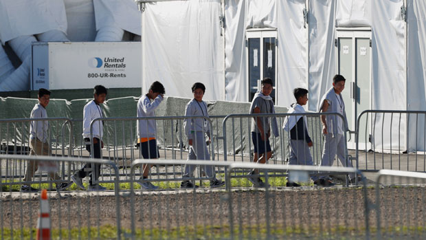  САД: Од кад је Трамп на власти умрло 24 мигранта у притворима