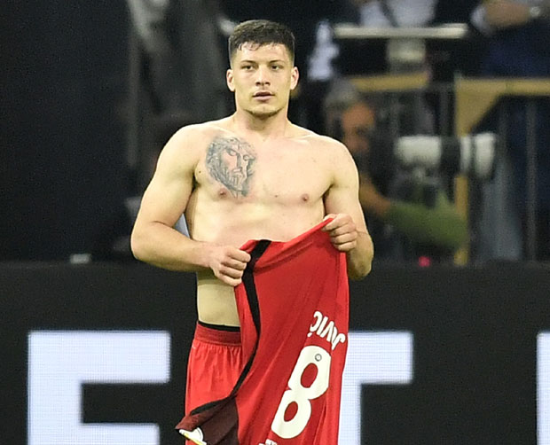 Орлићи путују на припреме, Реал шаље авион за Јовића