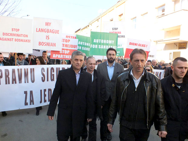 Изгубили фотеље, а хоће аутономију