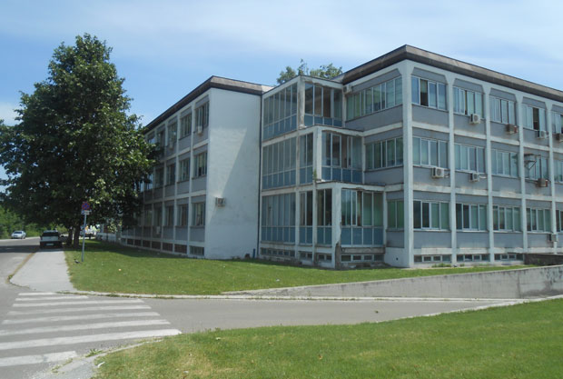 Заставиној амбуланти прети гашење