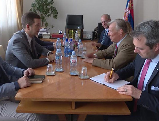 Ђурић са послаником АФД о ситуацији на КИМ и положају Срба