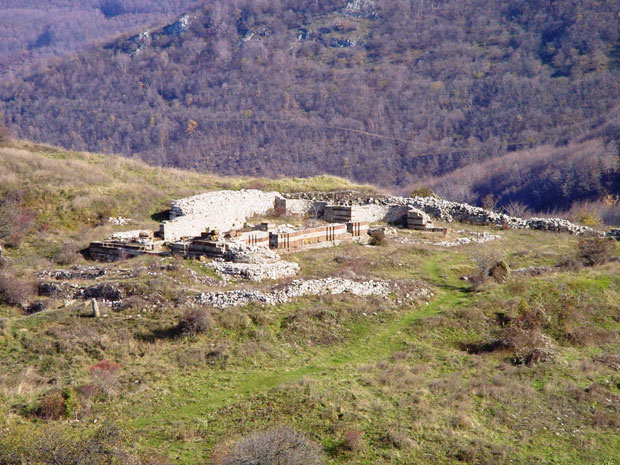 ДНЕВНИК ЗАБЛУДА: Отимање културног идентитета