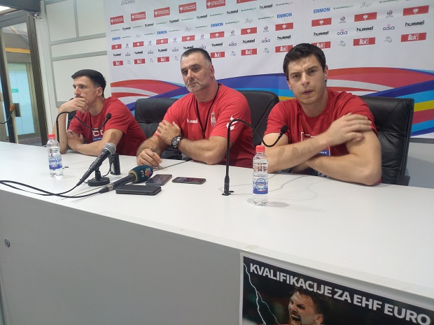 РУKОМЕТАШИ СВЕСНИ УЛОГА У МЕЧУ ПРОТИВ ШВАЈЦАРСKЕ: Да покажемо да смо екипа која се не плаши ничега