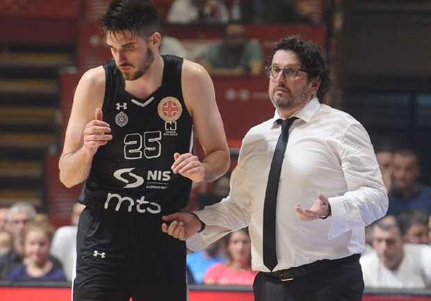 ЉУБАВ ВОДИ КА ПОБЕДИ: Кошаркаши Партизана уједињени до мајсторице