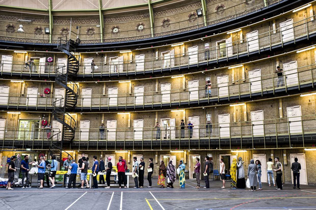 Земље порекла у 10.000 случајева одбиле повратак миграната из Холандије