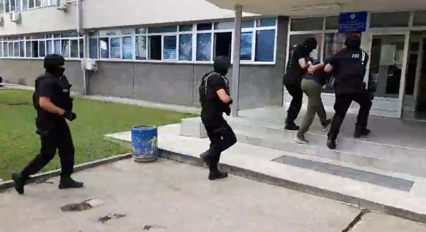 Заплењена четири килограма хашиша