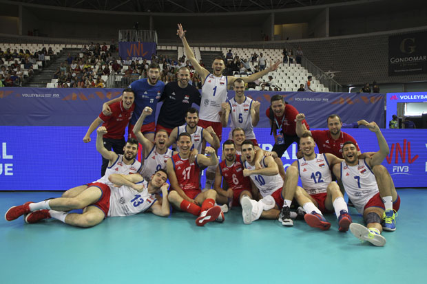 ЧИКАГО СВЕ БЛИЖИ: Одбојкаши блистали у Гондомару и најавили борбу за Ф6 Лиге нација