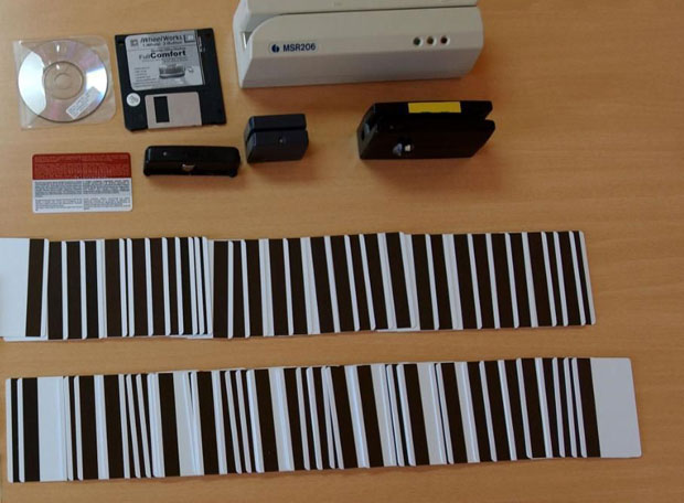 Ухапшен Бугарин, заплењено пет либанских клопки за крађу података са картица