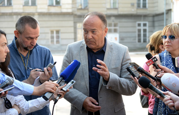 ШАРЧЕВИЋ ЗА “НОВОСТИ”: Криве просвету иако смо предвидели туђе грешке 