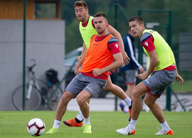 Звезда убедљива на старту припрема