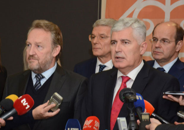 САСТАНАК ХДЗ и СДА: Савет министара за недељу дана?