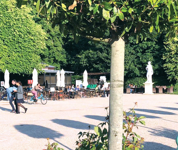 ЗАПИСИ ИЗ ПАРИЗА: Најдужи дан