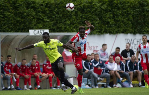 РУМУНИ СЕ ПРОВУКЛИ: Звезда надиграла Клуж и није победила