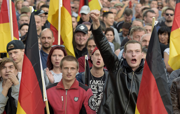 Пораст броја припадника екстремне деснице у Немачкој