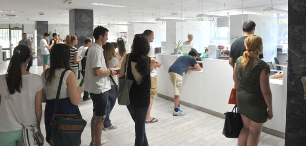 Кренула трка за индекс