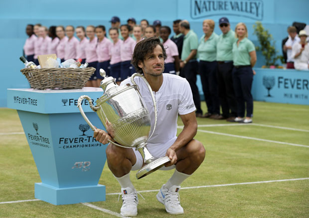 Лопес освојио титулу на Квинсу