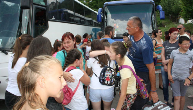 Деца са Косова и Метохије напустила Републику Српску, боравак ће памтити по слободи (ФОТО)