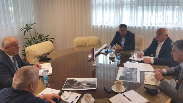 Реконструкција споменика у Дракулићу жртвама геноцида и усташког покоља