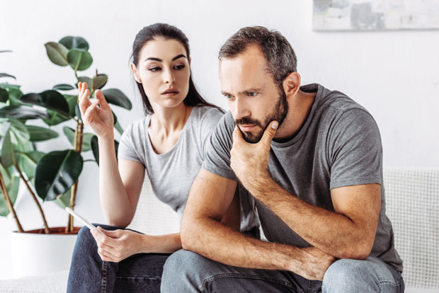 Интелигентни теже опстају у вези