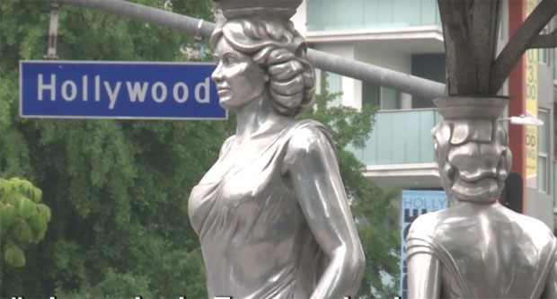 Младић украо статуу Мерилин Монро?