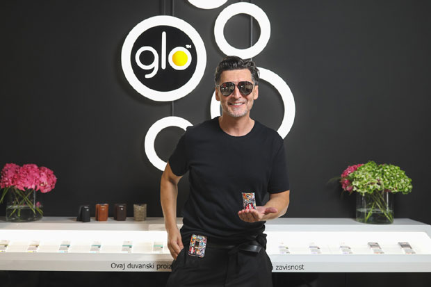 МУШКИ АКСЕСОАРИ ТЕК УЛАЗЕ У МОДУ: Бошко Јаковљевић и гло представили нову модну колаборацију