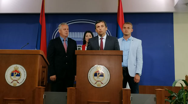 Пред сутрашњи скуп у Бањалуци, опозиционари утврдили три захтева 