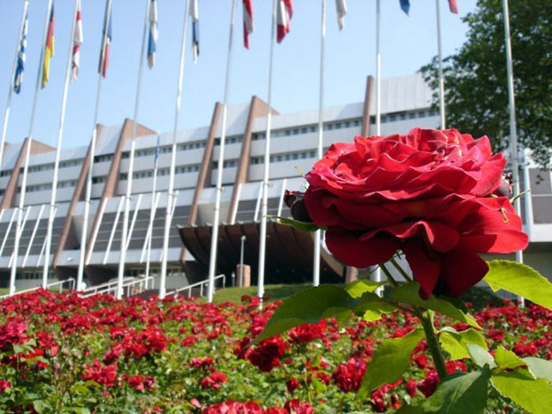 УКРАЈИНЦИ НЕ ПОДРЖАВАЈУ ПОВРАТАК РУСА: Зашто су после укидања санкција Москви напустили Савет Европе? 