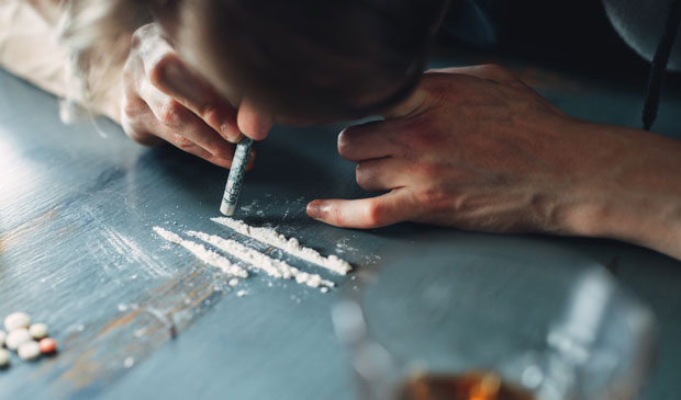 Још једна земља планира декриминализацију дроге док дилери чекају погубљење