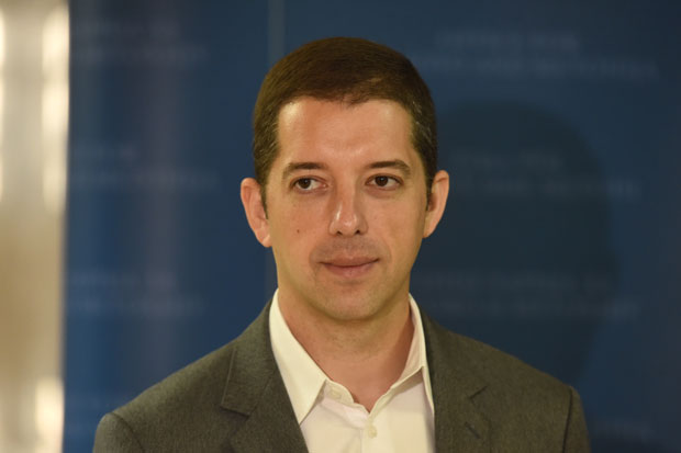 ПРИШТИНСКЕ ВЛАСТИ ОПЕТ ПРЕТЕ: Ако Ђурић у оквиру посете Косову уради нешто што није планирано, хапсимо га!