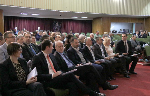 ПОЖЕГА: Никитовић најмлађи председник општине