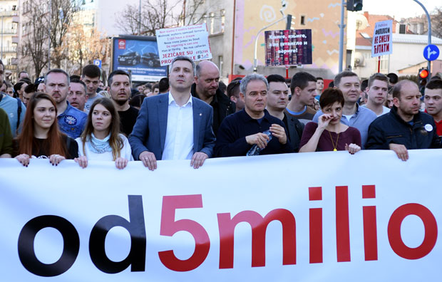 Гурају Бошка у врх листе