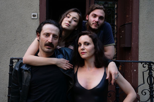 KОМЕДИЈА О СЛОБОДИ: Завршено снимање филма Жив човек