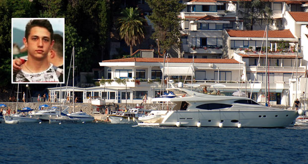 ХРАБАР ПОДВИГ МЛАДИЋА: Спасао жену која је плутала на површини мора без свести
