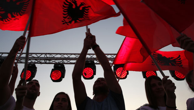 Албанија: Избори без опозиције, уз подршку САД и ЕУ