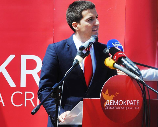 Лидер Демократа Алексa Бечић: Спречите пајсер демократију