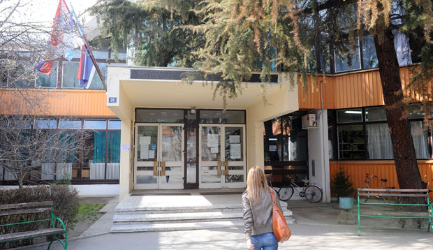 Новине у саобраћају: Радар на знаку бележи брзину