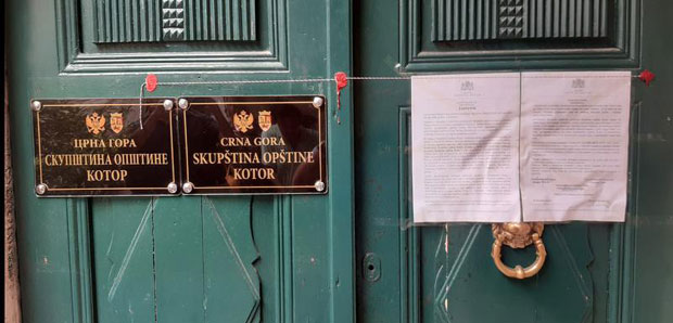СО Котор: Хајдучијом би да отму власт?
