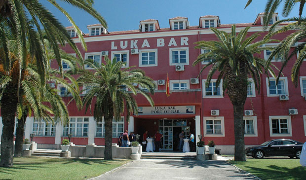 Лука Бар стабилно