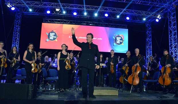 Спектакуларним концертом отворен 32. Барски љетопис