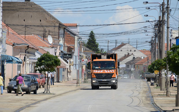 ЈКП ГРАДСКА ЧИСТОЋА ОТВОРИЛА ЈАВНУ НАБАВКУ: Усб меморија као смећарац